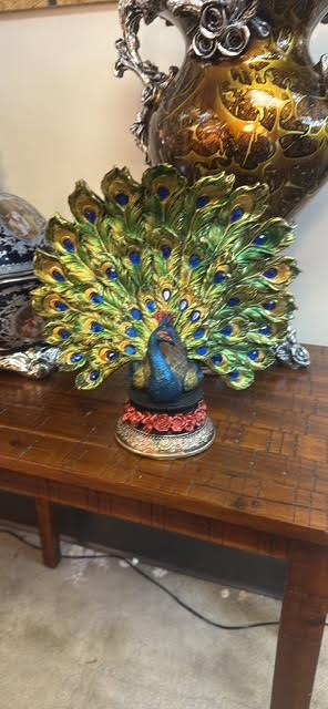 Peacock Size Size: (10H 11W)