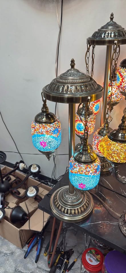 Elegant Blue Glass Table Lamp – Stylish Home Lighting with E26 Bulb Compatibility with 3 bulbs. (Size: 27H)