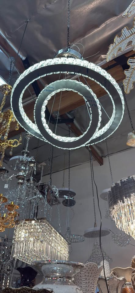 LED chandelier with orginial crystals Size:15H 15W for small circle Large circle: 26W26H