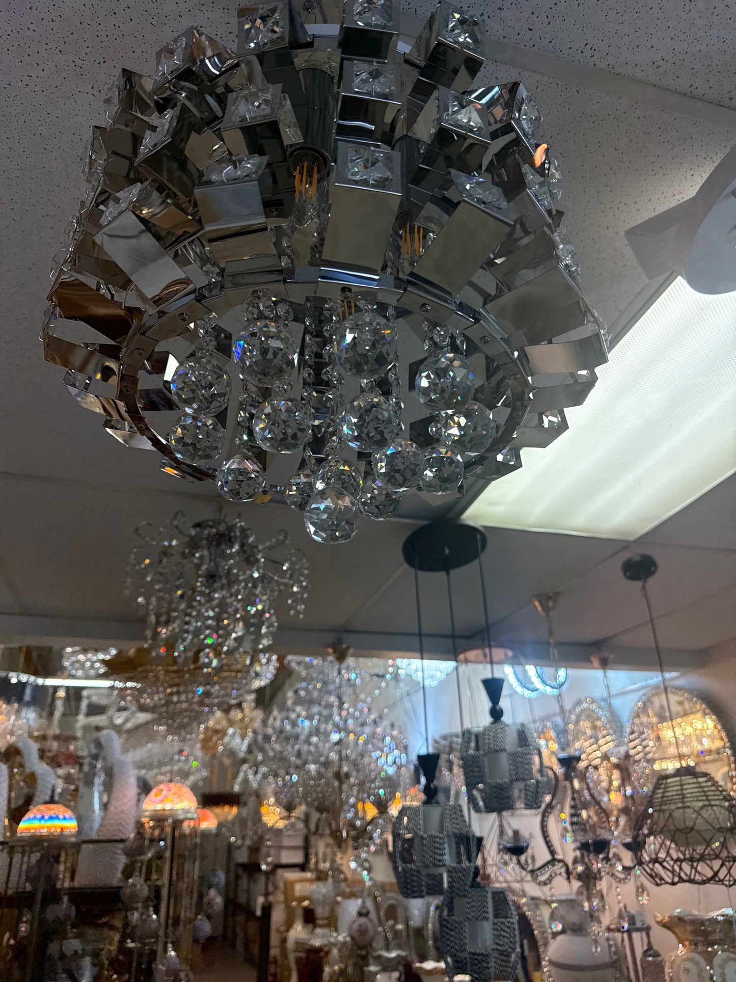 Radiant Luxury Crystal Chandeliers